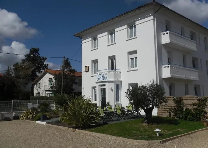 The Originals Access, Corinna, Royan