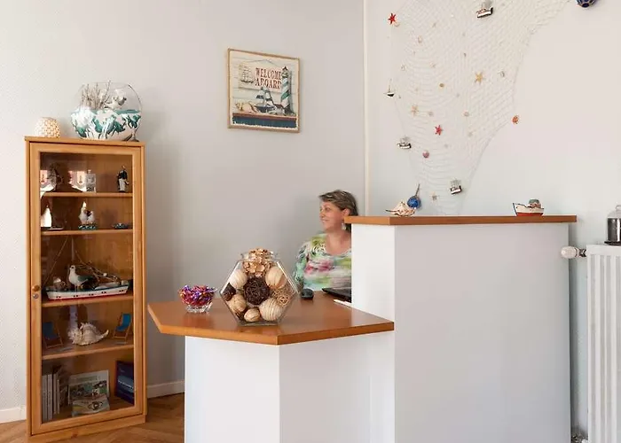 The Originals Access, Corinna,