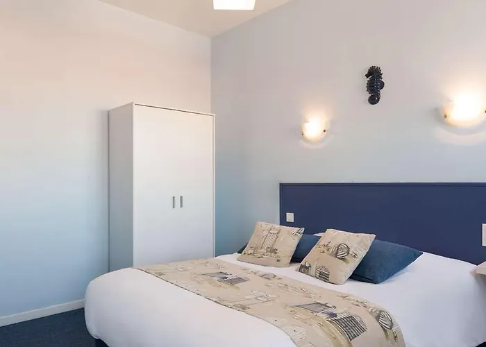 Hotel The Originals Access, Corinna, Royan